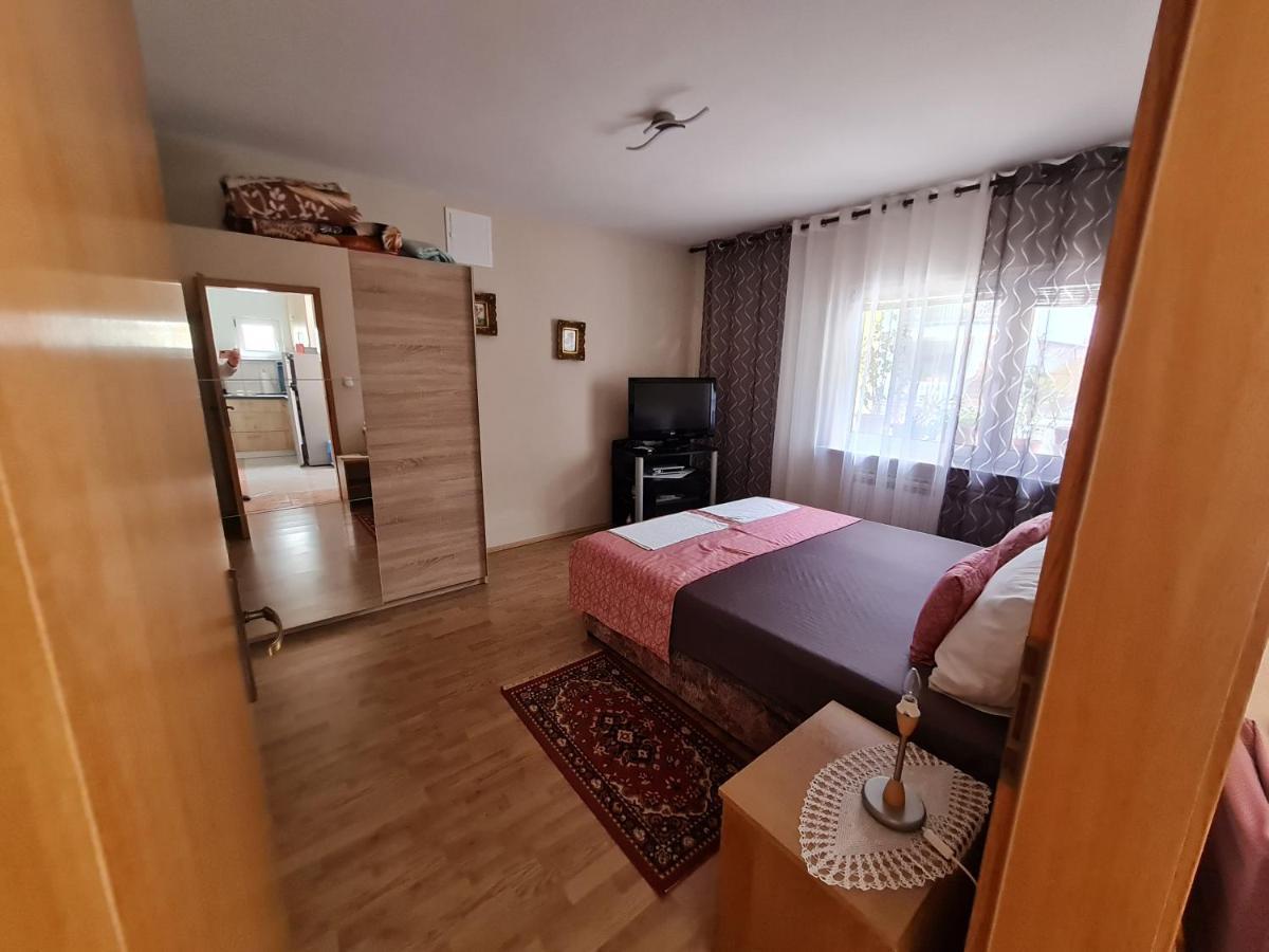 Apartments Bosnjak 希贝尼克 外观 照片