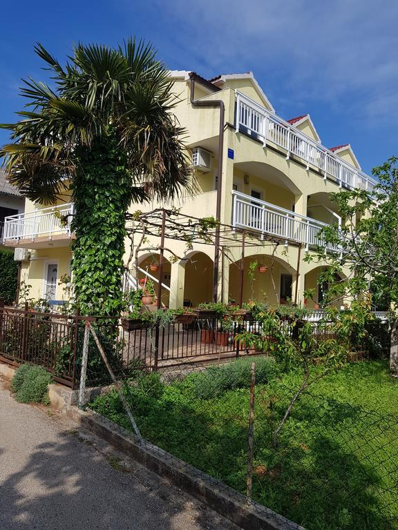 Apartments Bosnjak 希贝尼克 外观 照片
