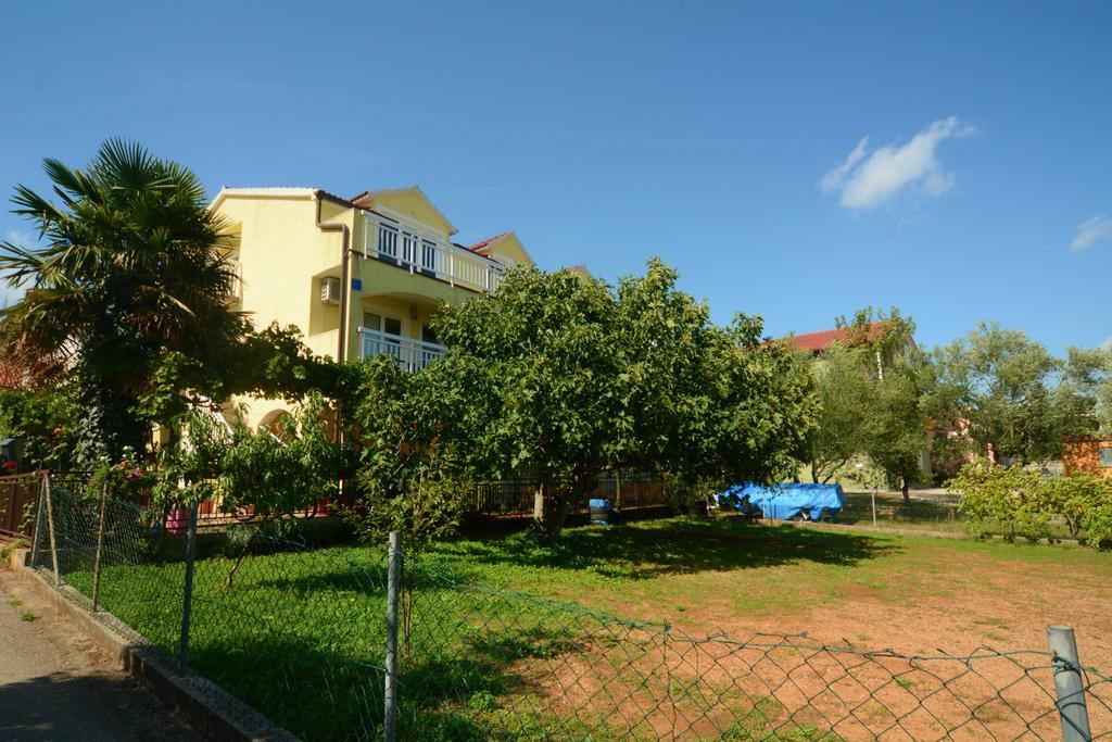 Apartments Bosnjak 希贝尼克 外观 照片