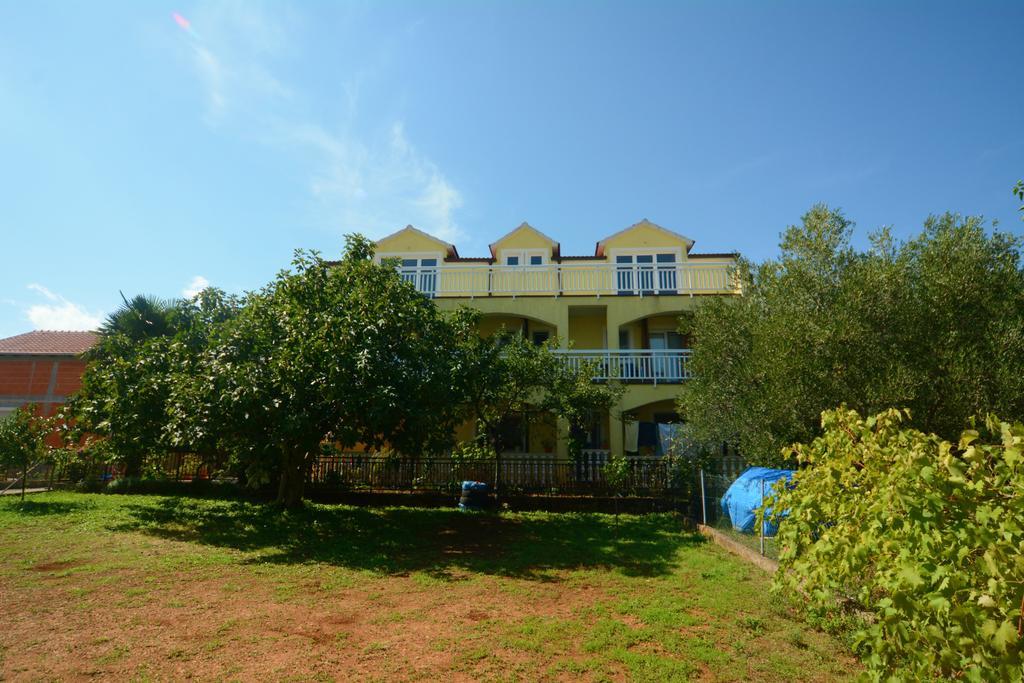 Apartments Bosnjak 希贝尼克 外观 照片