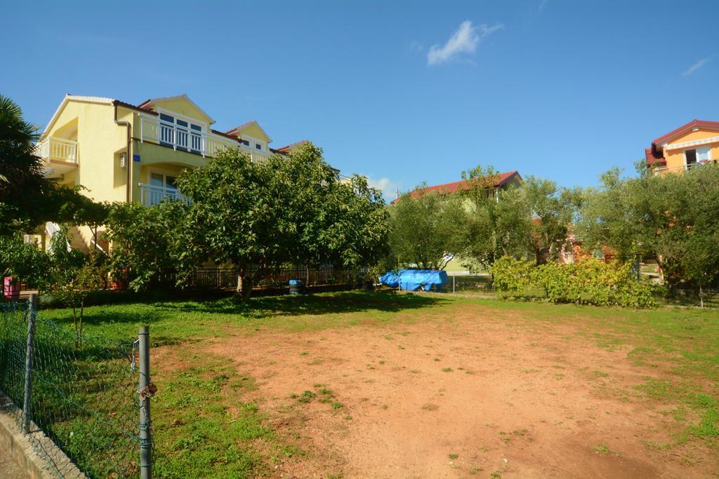 Apartments Bosnjak 希贝尼克 外观 照片
